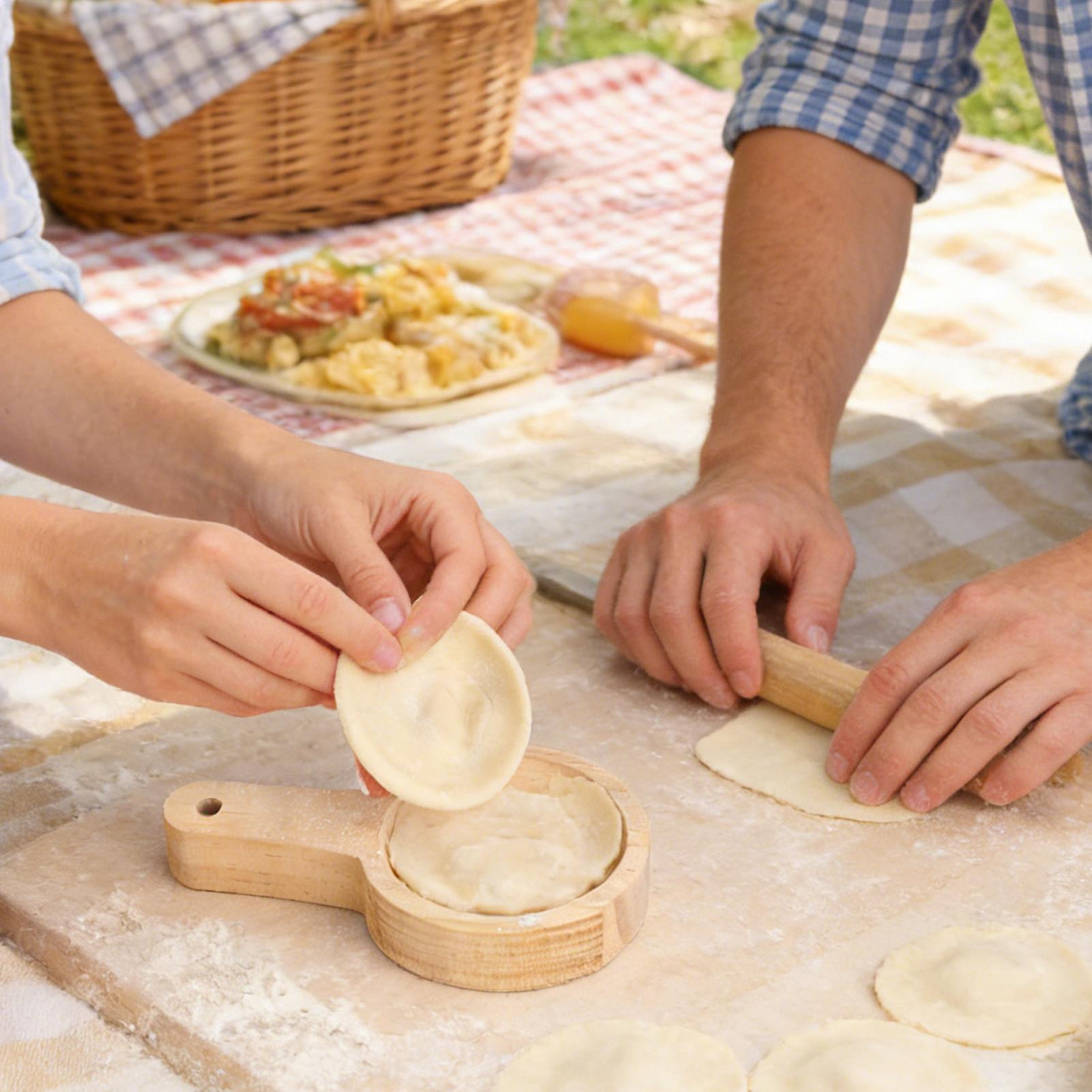 Pressa per Sfoglie di Ravioli  - Kitchen Gadgets Dumpling Maker recensione e prezzo