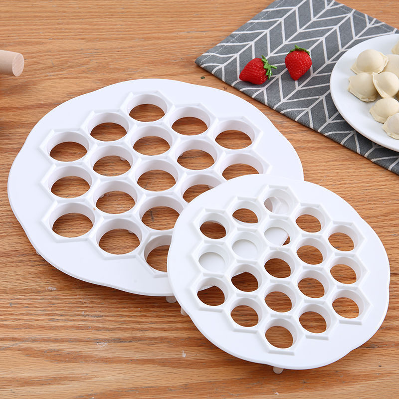 Stampo per Ravioli a 19 Fori,  - Kitchen Gadgets Dumpling Maker recensione e prezzo
